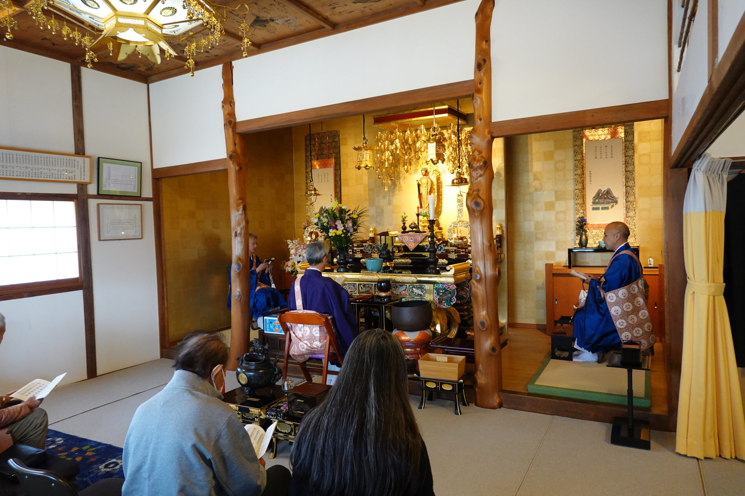 春季彼岸会法要の様子